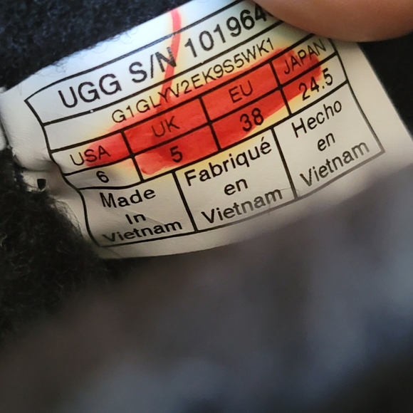 UGG Kid's Classic Weather Short Waterproof Leather Boot - Picture 6 of 8